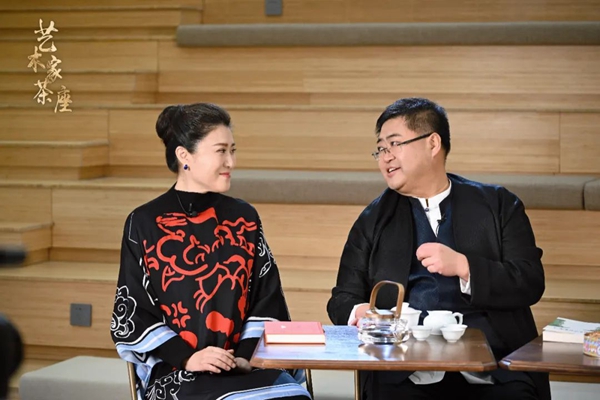 星空体育(中国)官方网站《艺术家茶座》 美育改变人生(图2)