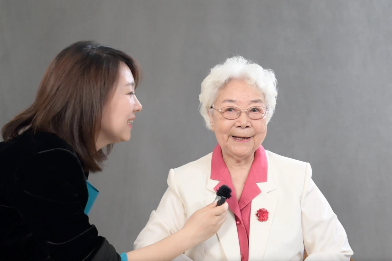 心田之上_芳华之巅_人民艺术家田华的青春对话 图2