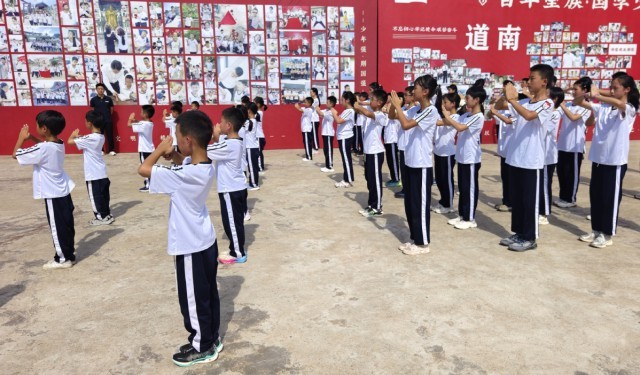 2025家承文脉_七夕晒书雅集在湘举办 图6