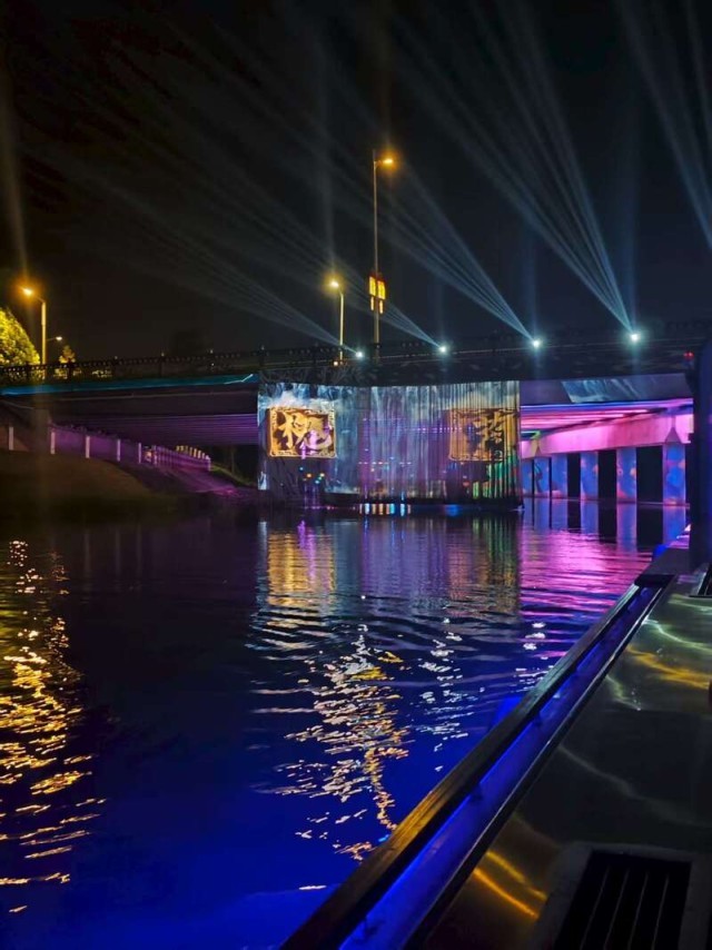 活力中国调研行丨光影里的神话！沉浸式感受孝感爱情传说 图8