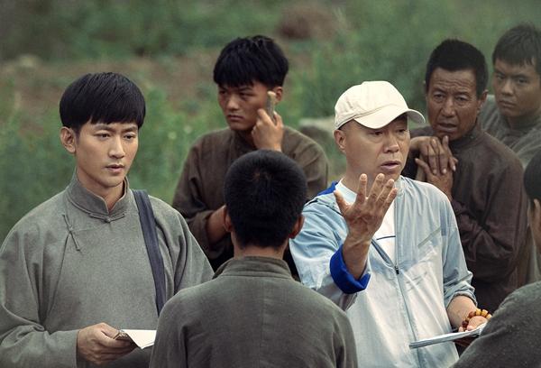 《生万物》导演刘家成：拍“不卖惨”的农村年代剧 图1