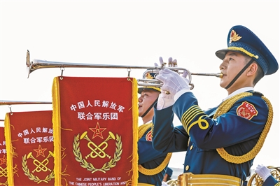 时代强音_广场奏唱抗战曲 图1