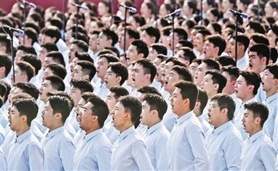 每唱出一句九一八都饱含热泪 图1