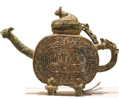 青铜器上的凤鸟纹 图1