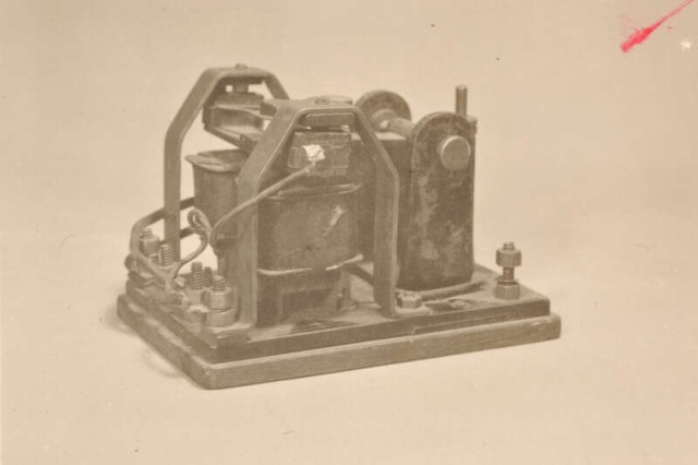 从埃德加·斯诺的行李箱讲起，国博用700余件展品讲述国际友人与中国抗战 图9