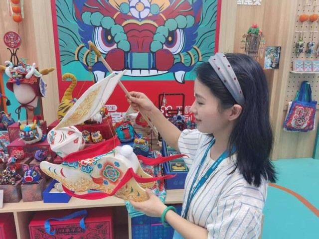 西湖边“千年等一回”的非遗市集来了 图1