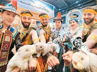 第八届丝绸之路（敦煌）国际文化博览会举办——多彩敦煌，再绘丝路新画卷 图1