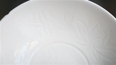 承千年窑火_展定瓷之美——看纪录片《定窑瓷话》 图1