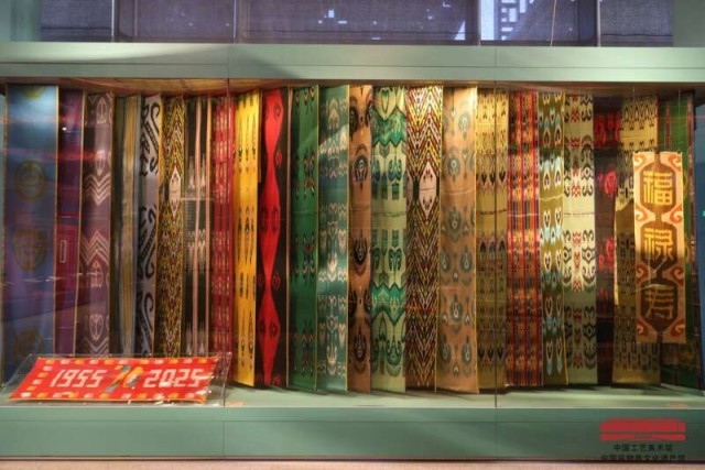 近600件和田非遗展品汇聚中国非遗馆 图7