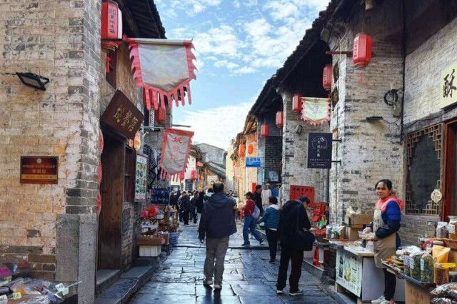 文旅热激活非遗豆豉_黄姚古镇“焕新颜” 图1