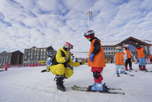 阿勒泰“雪假”首秀：孩子们的冬天被重新定义 图6