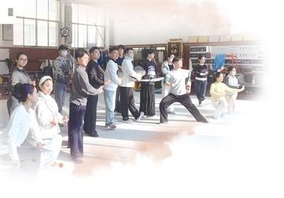 为戏曲传承开辟“年轻态传播路径”_古老秦腔_创新“出圈”（神州看点·古调新声） 图1