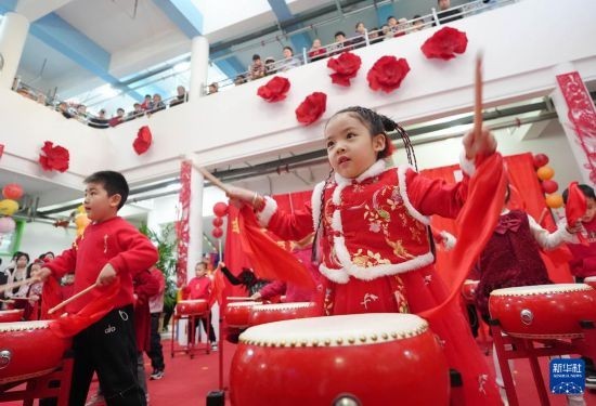非遗传承_萌宝迎新年 图3