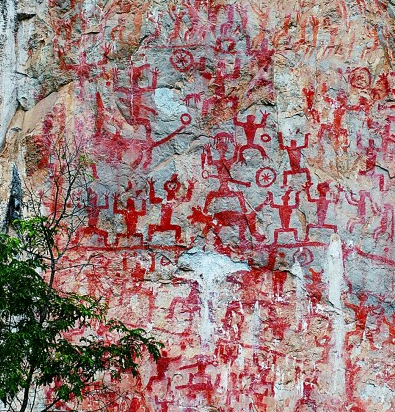 如果岩画会说话：我们是石头上的时光叙事者 图1