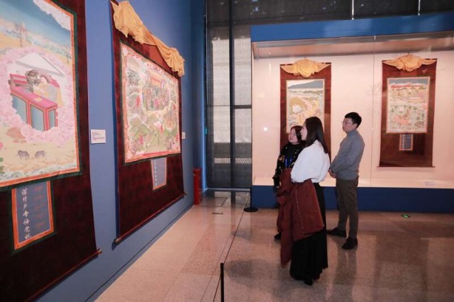 诠释红色非遗新篇，郎卡杰唐卡创新艺术展开幕 图3