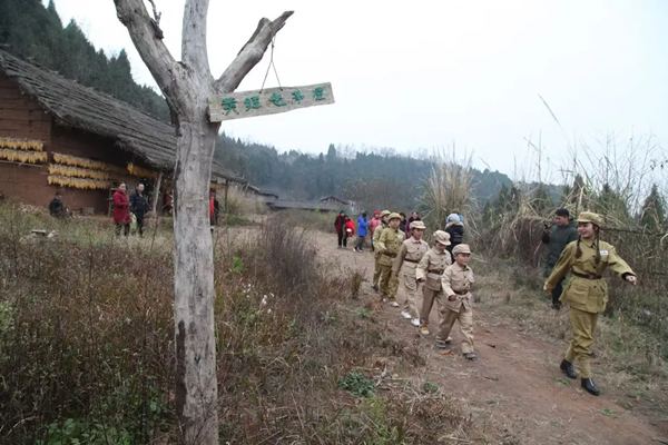 光影为媒_致敬英雄_建军100周年献礼电影《准备战斗》（黄继光）项目研讨会暨启动 图5