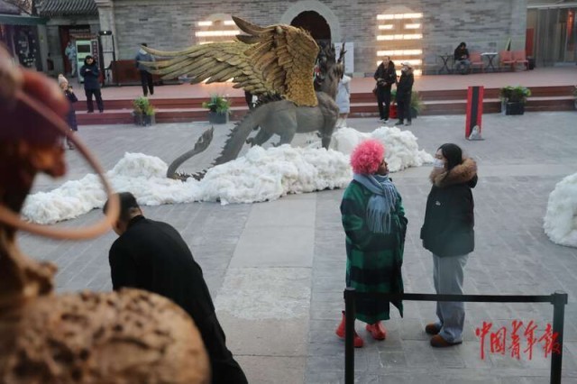 在中轴线上的非遗木雕潮玩展迎接马年新春 图8