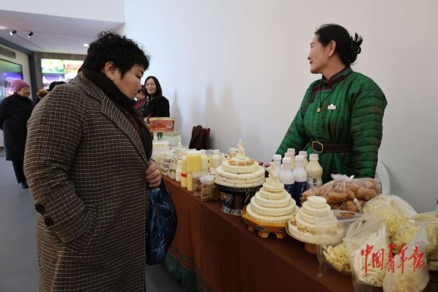 内蒙古苏尼特右旗把非遗融进年味儿 图8