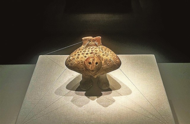 讲述一段跨越4000余年的文明传播故事_“从黄河到天山——史前彩陶的西渐之路”文 图3