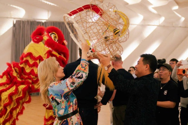 千年醒狮对话魅影传奇 图2