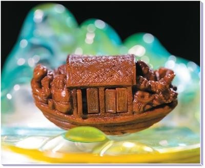 辽宁大连核雕技艺_方寸之间雕出大千世界（我与非遗） 图2