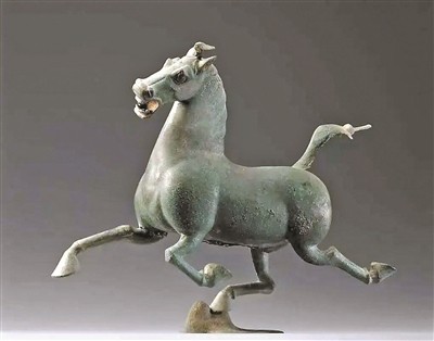 从博物馆到美术馆_跃马扬鞭踏进马年 图4