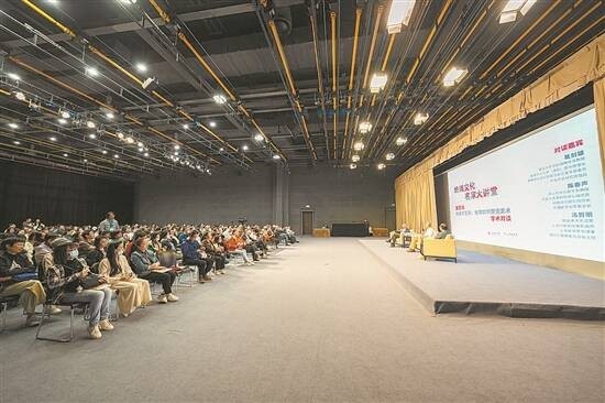 百年漫道笔墨远_“其命惟新”从头越——从“广东美术百年大展”看岭南文化新气象 图3