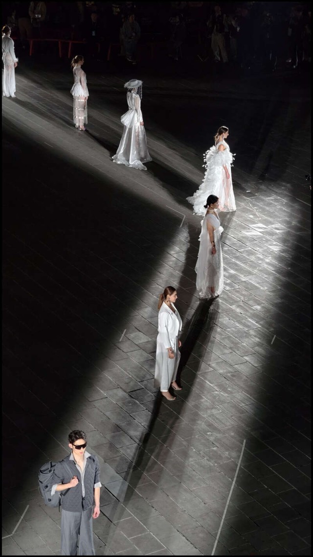 百年骑楼变身T台_传统文化与时尚潮流交织 图8