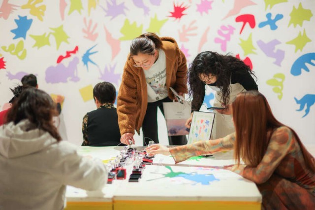 躺进春天的色彩！北京时代美术馆开幕马蒂斯版画展 图5