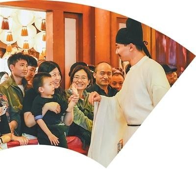 跟着沉浸式演艺，流连楚辞唐诗里（古韵国风_顶流审美） 图2