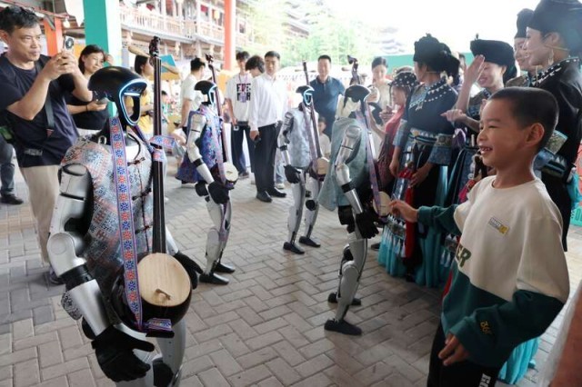 青春赴盛会_潮玩三月三 图6