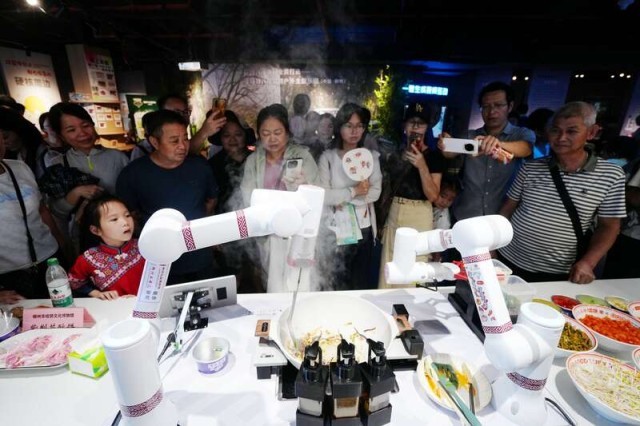 青春赴盛会_潮玩三月三 图7