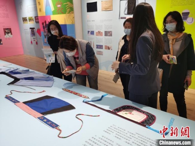 �fֱˮ�績Ů����չ���ݿ�չչ�ֽ��ϡ���������ź���ѡ�֮��