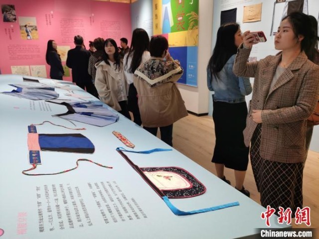 ���ڲιۮfֱˮ�績Ů���Ρ������� ��