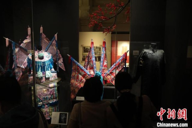 上海市前史专物馆新展开幕 会散京沪两天梅兰芳相闭文物