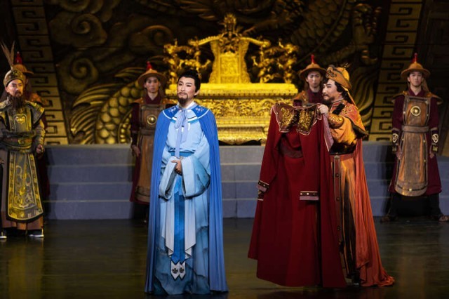北京曲剧《文天祥与忽必烈》首演